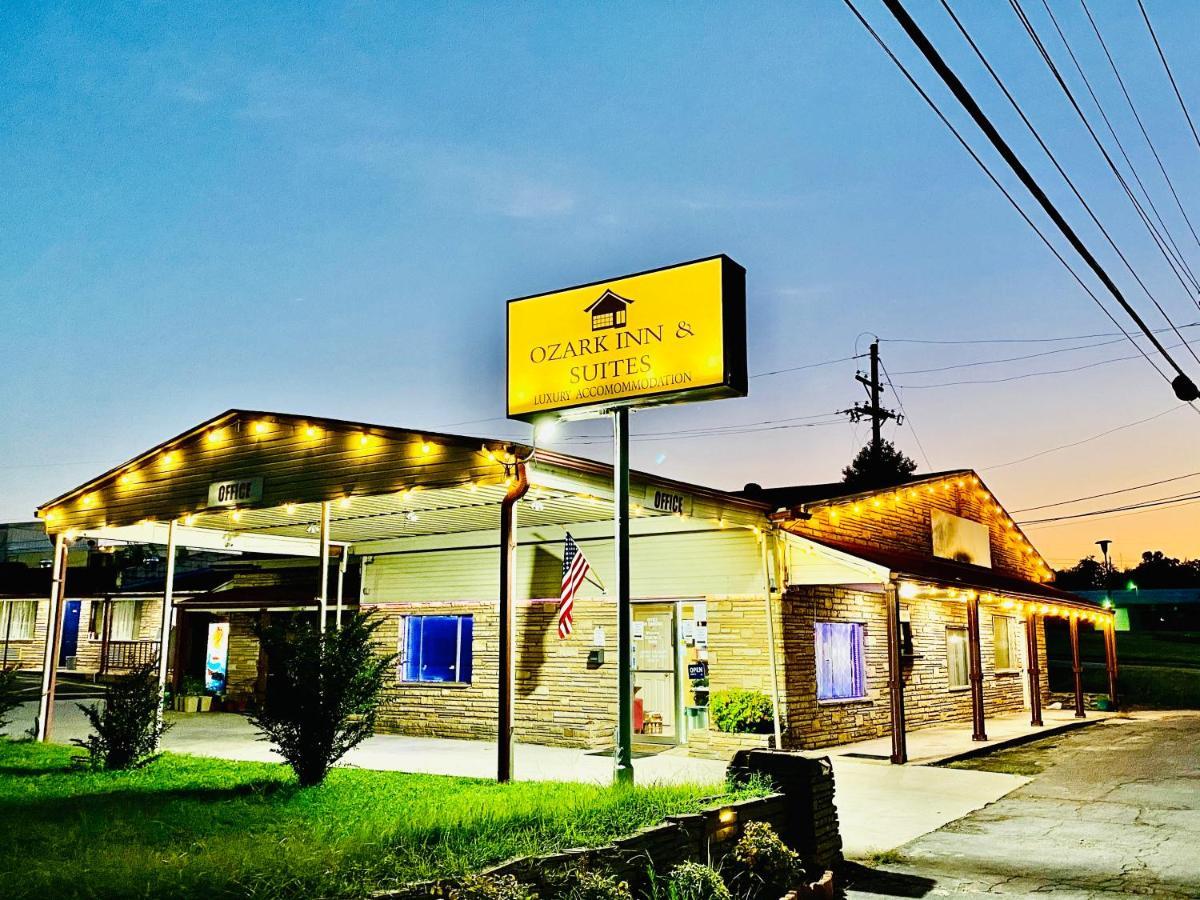 Ozark Inn & Suites Экстерьер фото