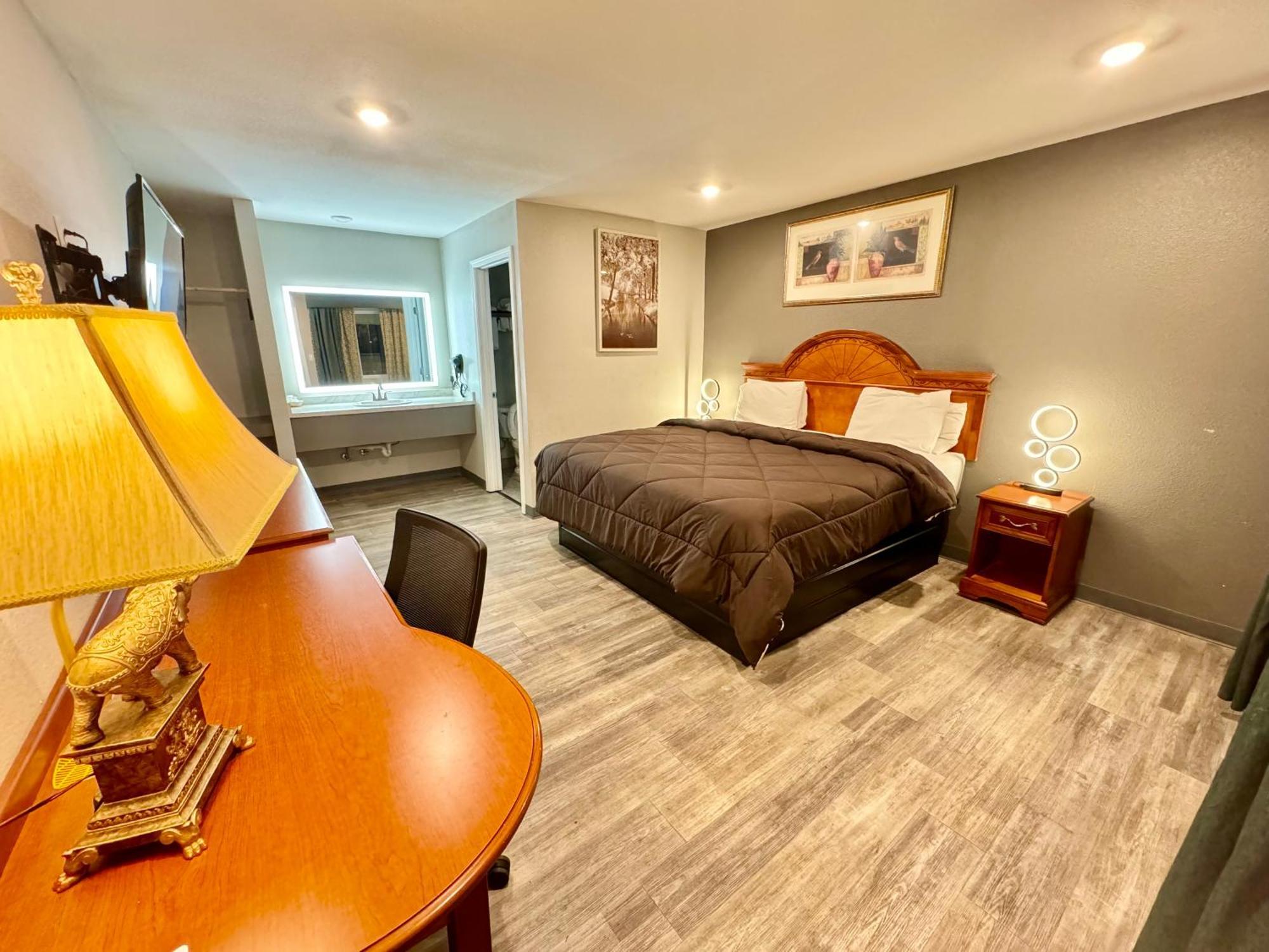 Ozark Inn & Suites Экстерьер фото